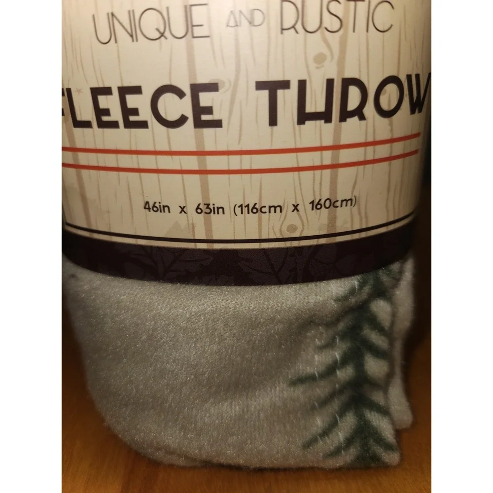 Pine Creek Fleece Throw Blanket‎ 46 x 63 Forest Animals-Green Christmas New